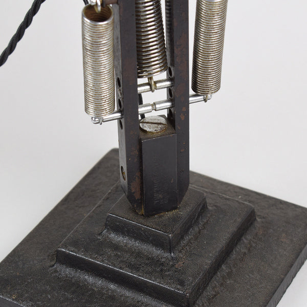 THREE STEP ANGLEPOISE
