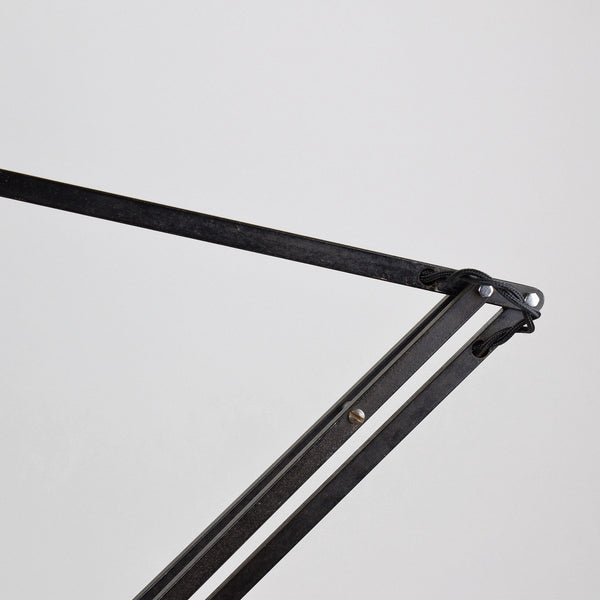 THREE STEP ANGLEPOISE