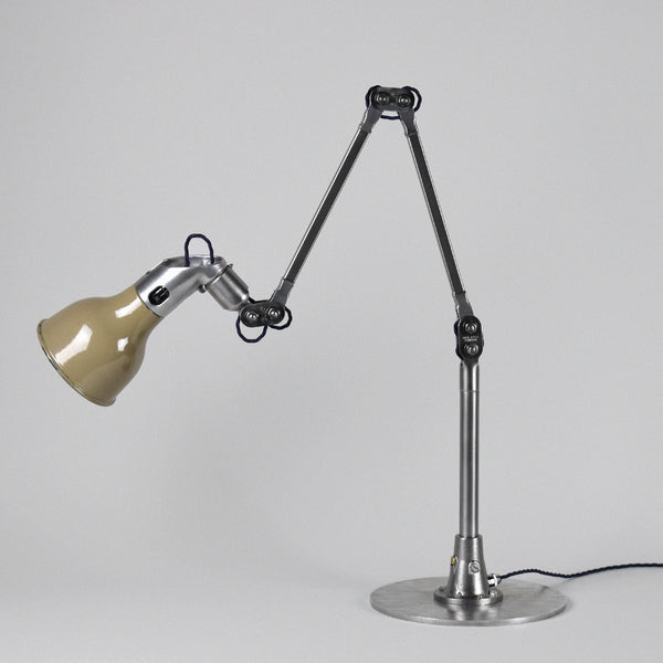 MEK ELEK TASK LAMP