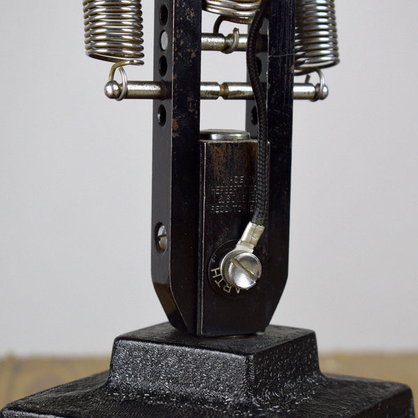 THREE STEP ANGLEPOISE